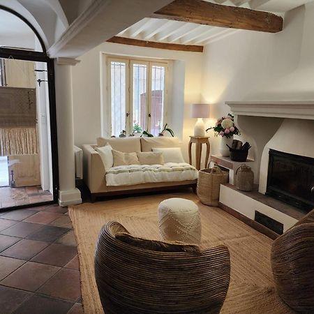 La Belle Histoire Bed & Breakfast Claviers Luaran gambar