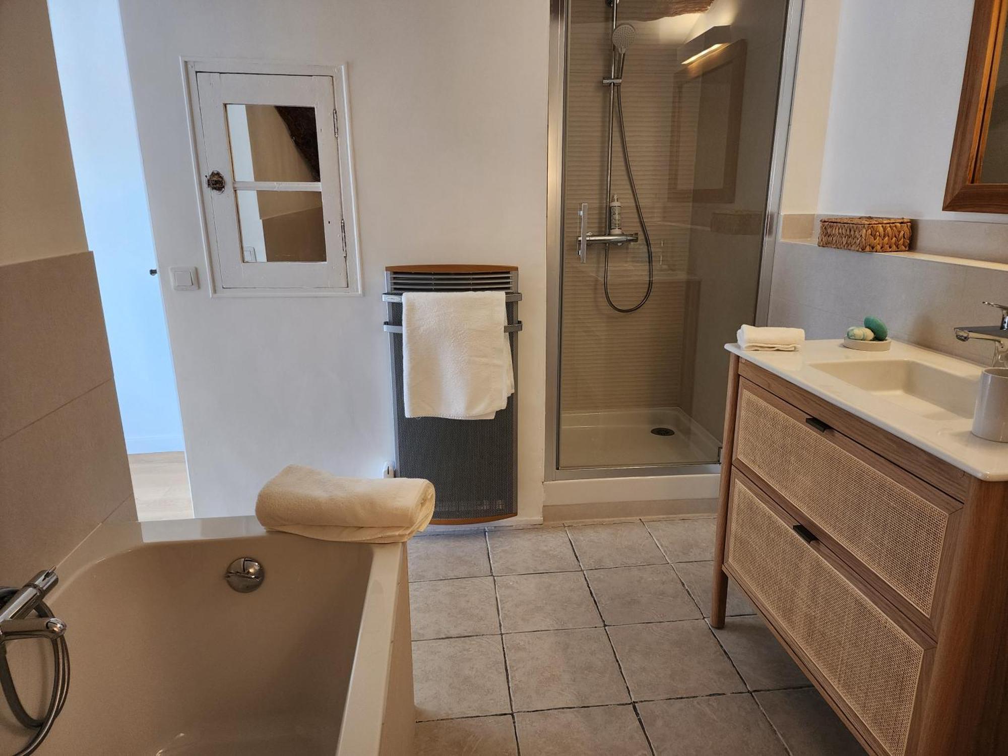 La Belle Histoire Bed & Breakfast Claviers Luaran gambar