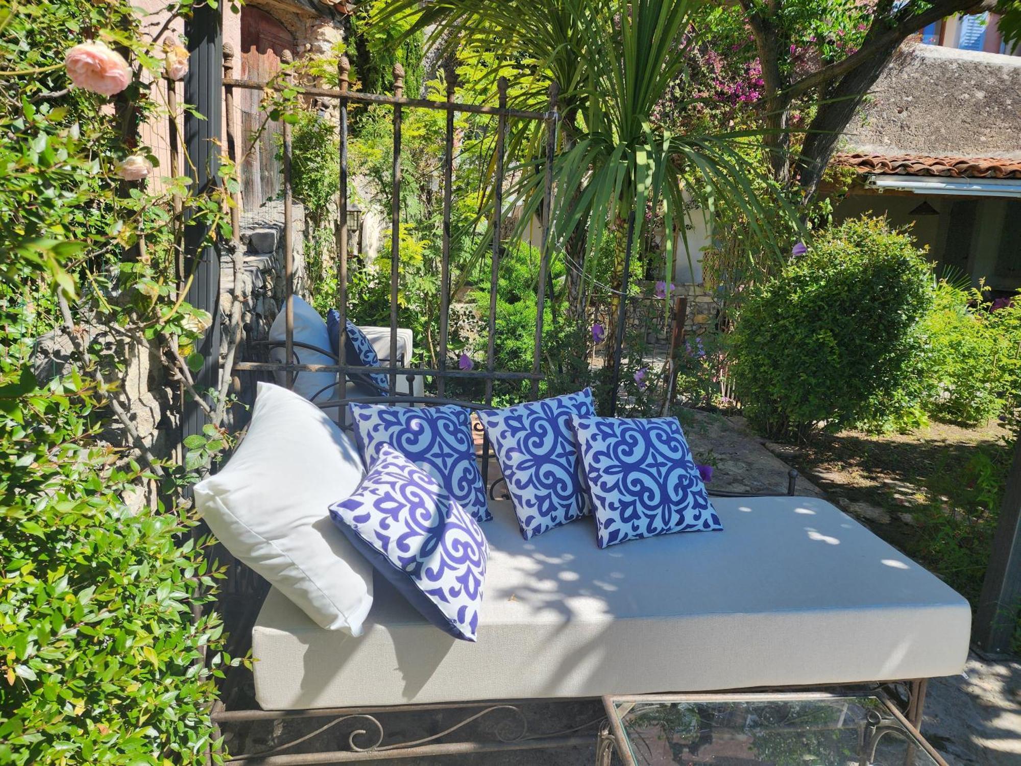 La Belle Histoire Bed & Breakfast Claviers Luaran gambar